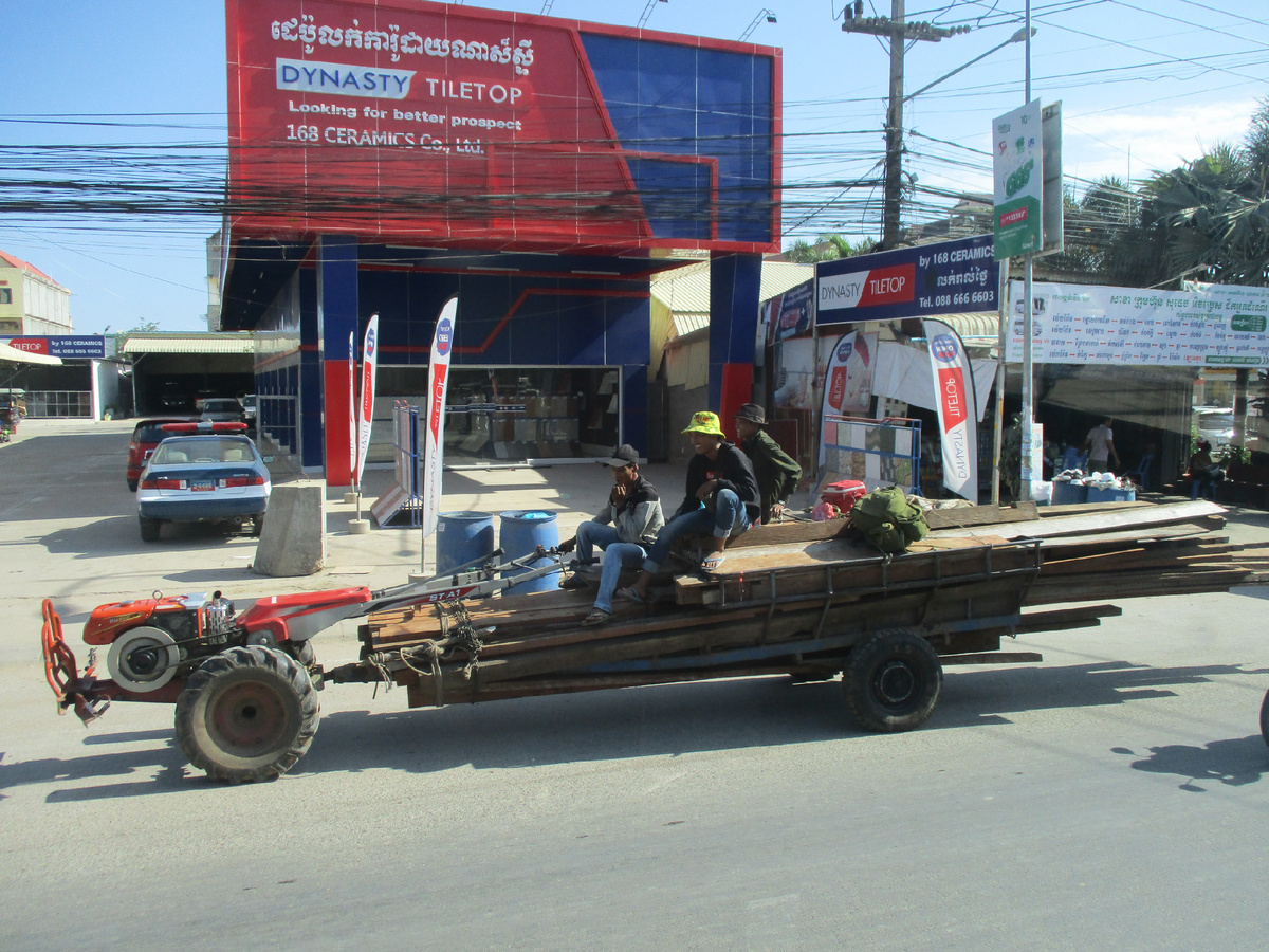 На границе кхмеры ходят хмуро...