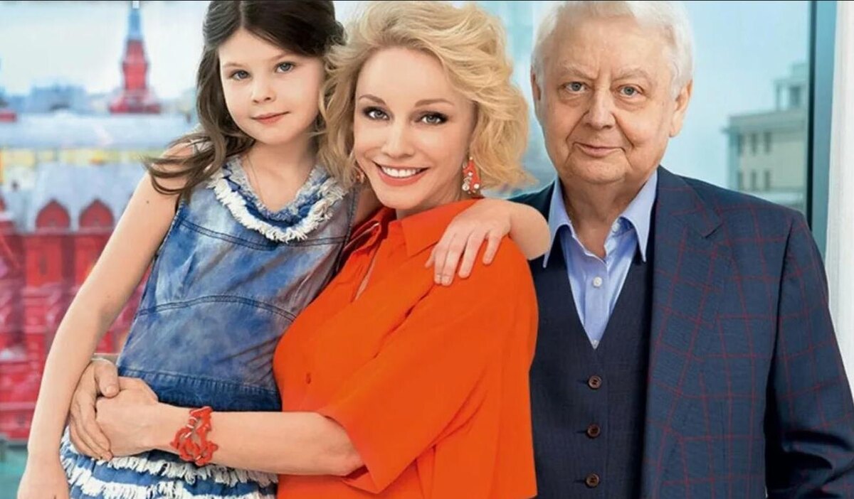 Мария Табакова с родителями