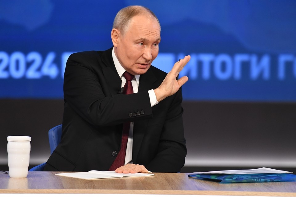    Президент России заявил, что сам участвовал в разработке баллистической ракеты Владимир ВЕЛЕНГУРИН
