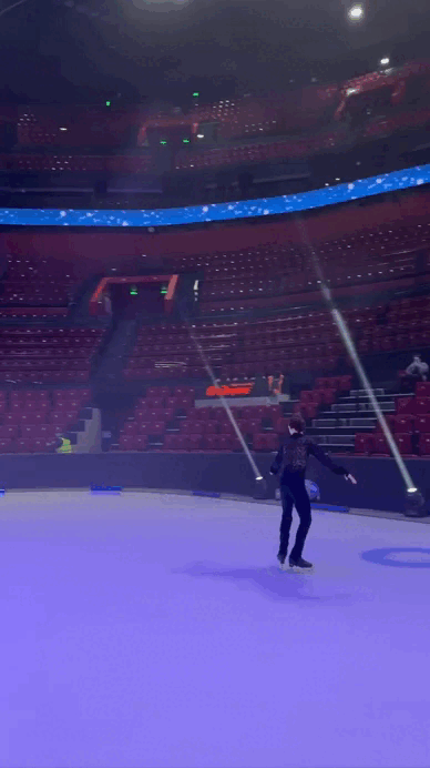 Владислав Дикиджи - четверной аксель на "Дикиджи-Drive Арене" !