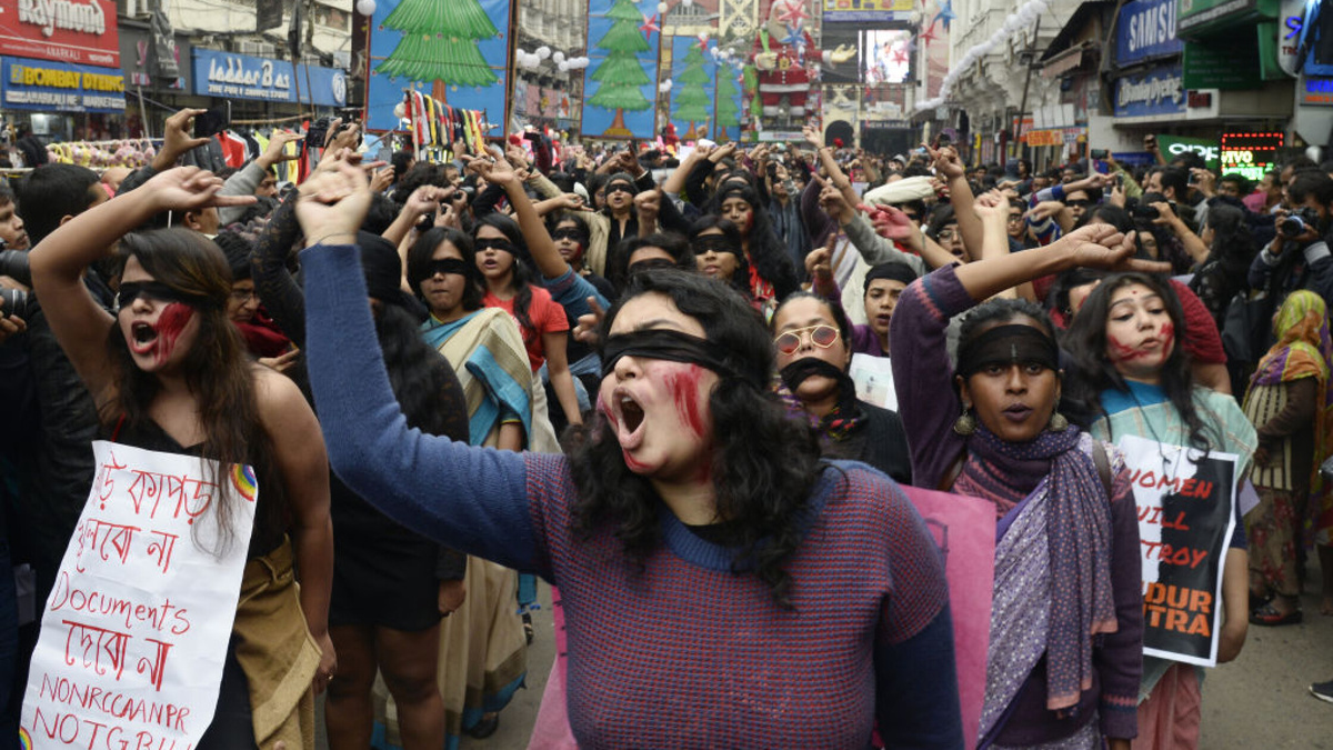 Источник: https://www.dsnews.ua/society/rannie-braki-i-selektivnye-aborty-kak-zhivut-indiyskie-30042020220000/amp