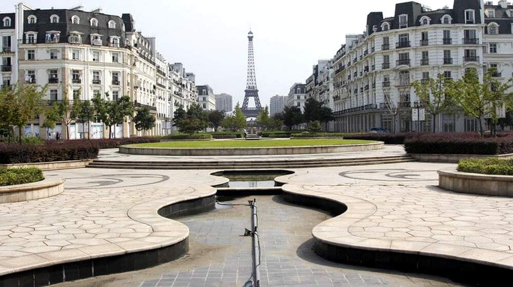 Китайский Париж в ожидании жителей. Источник: Яндекс картинки