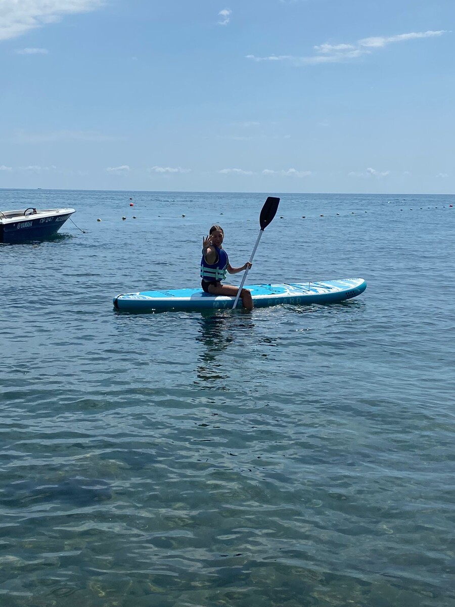 На сапе падала пару раз,но освоилась