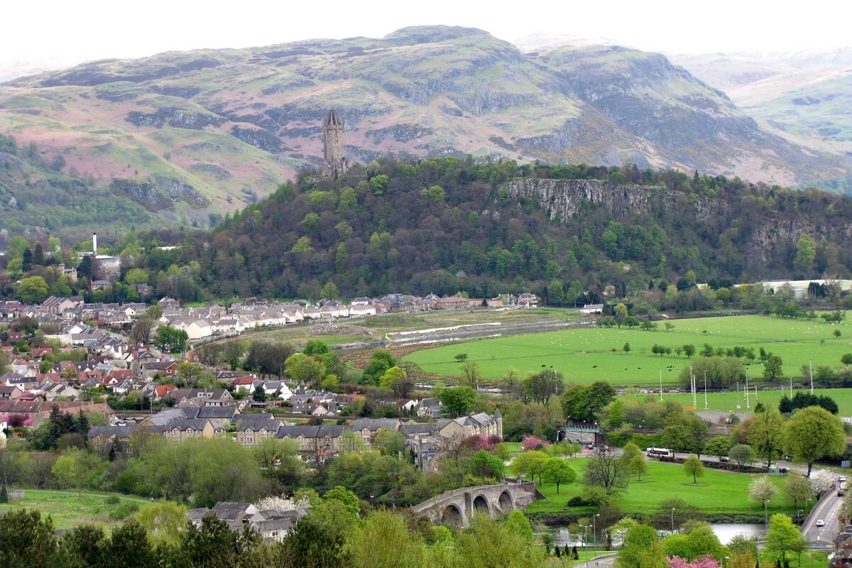 Монумент Уоллеса, 69 метров. Источник: Яндекс картинки