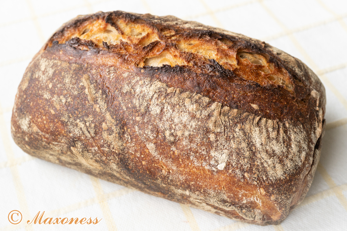 Лёгкий ржаной хлеб на закваске