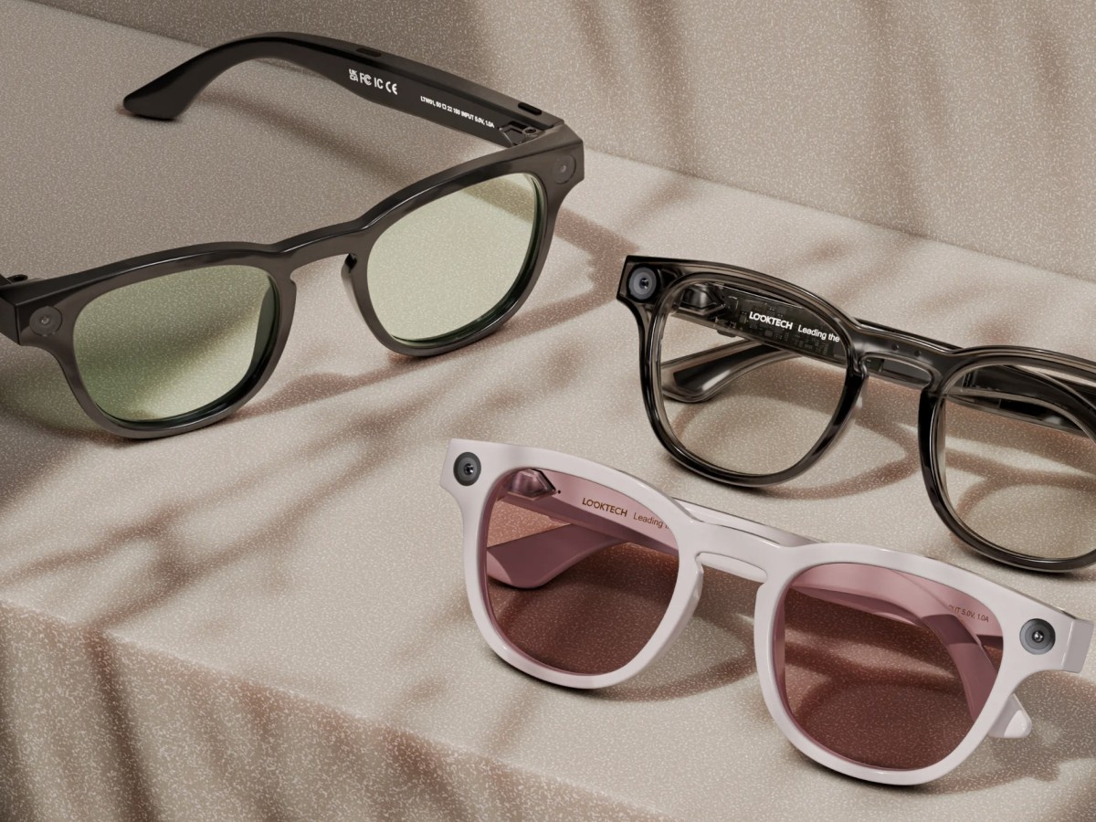    Умные очки Looktech со встроенным ИИ не отличить от обычных