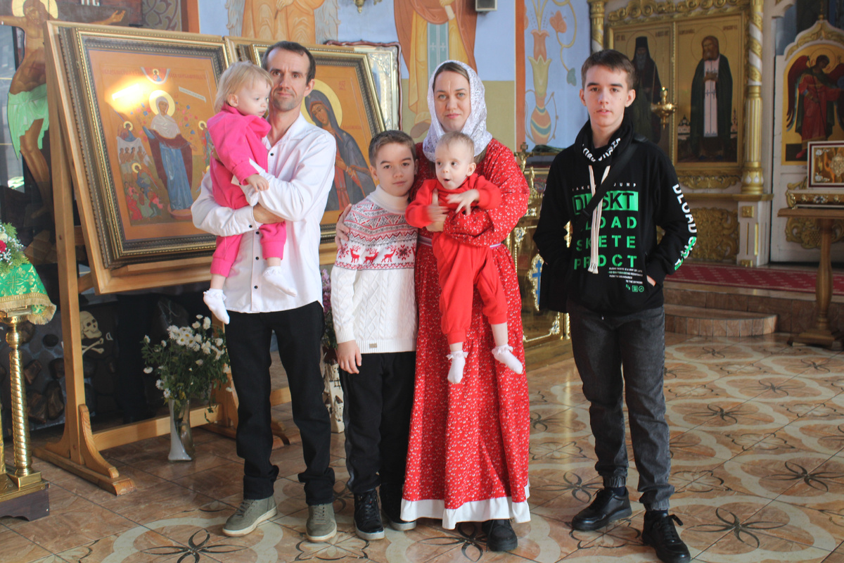 Крестины двойняшек