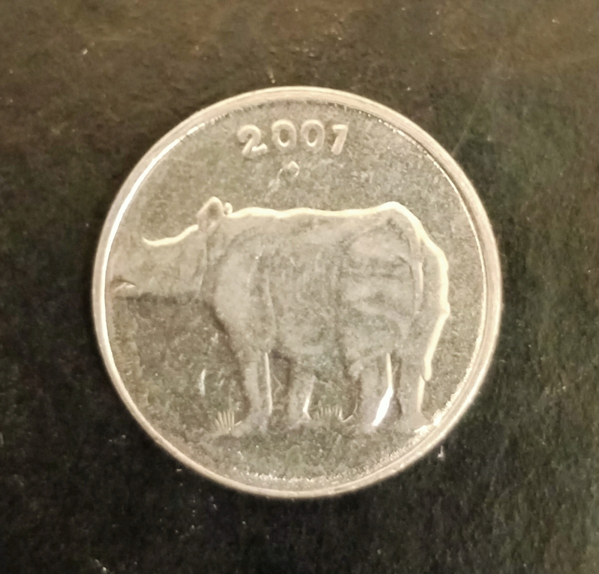 Аверс монеты 25 пайсов Индия 2001г.