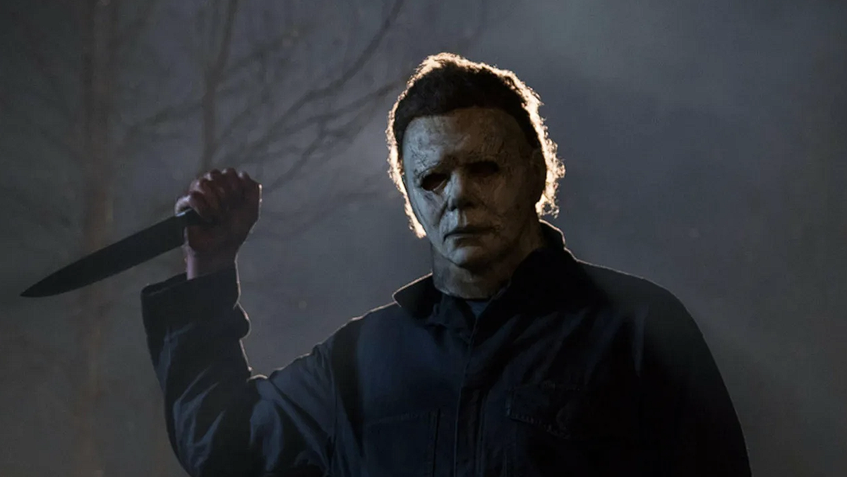 пример убийцы из фильма -  Майкл Майерс