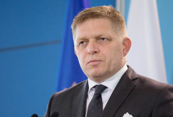    Роберт Фицо