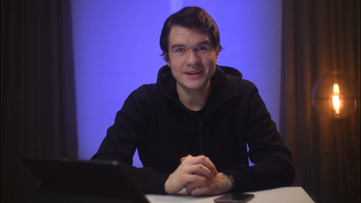    Евгений Баженов (Скриншот ВК/BadComedian)
