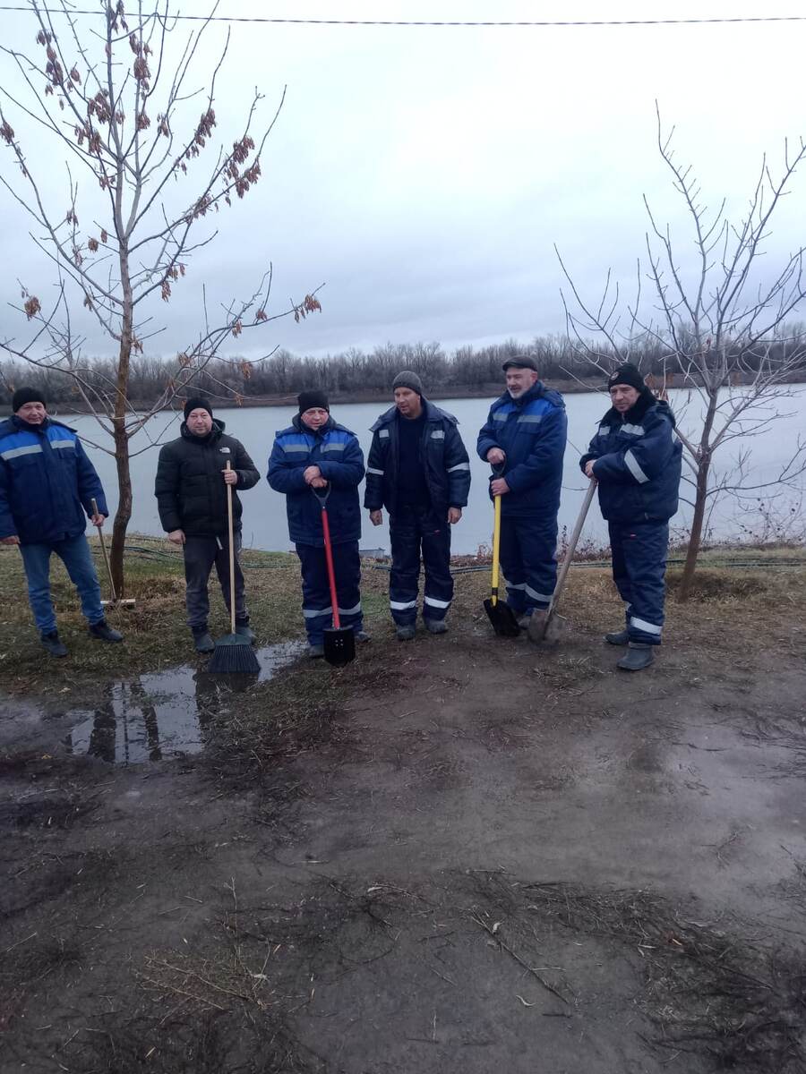 Спасатели создали праздничную атмосферу на рабочих местах 