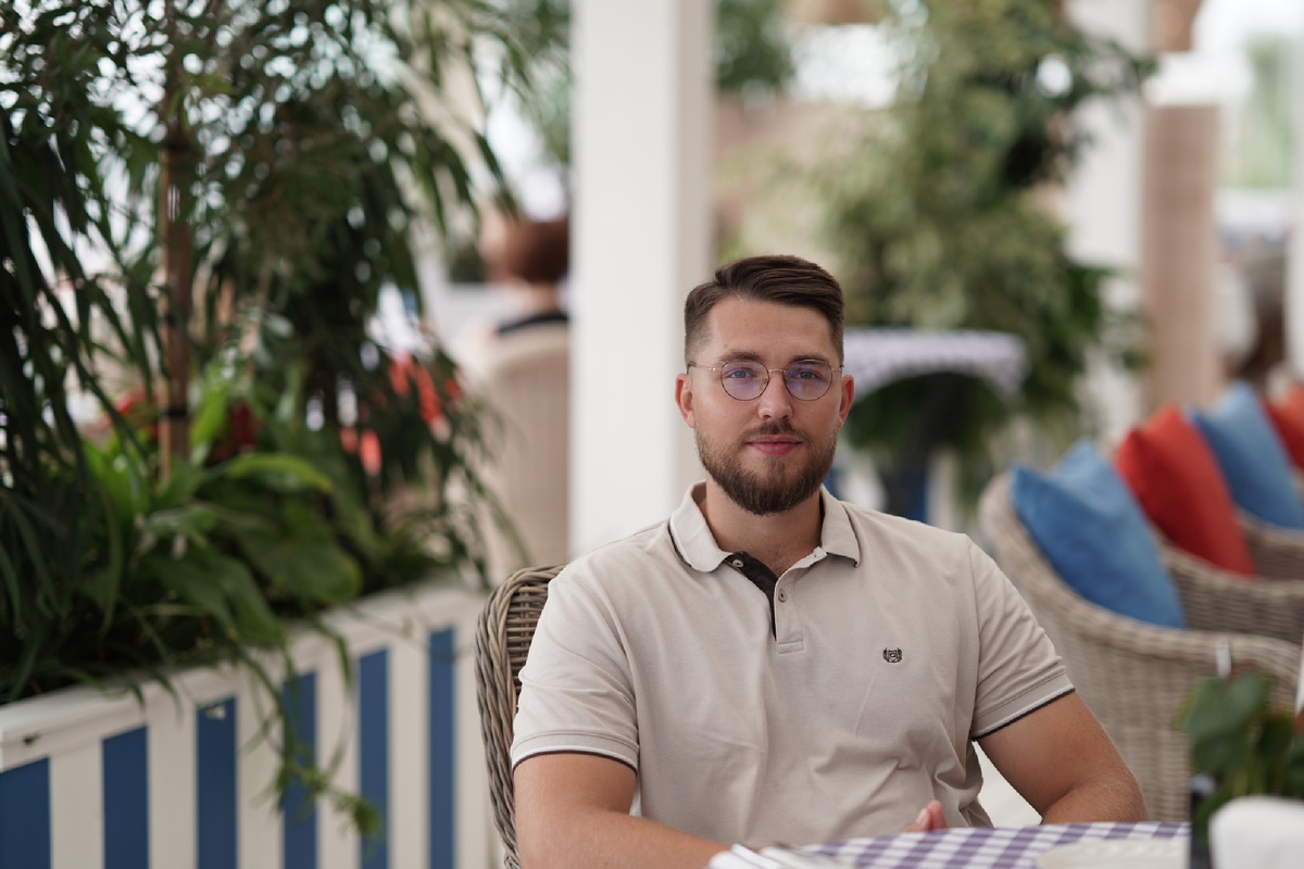 Влад Шарловский – дипломированный психолог, многодетный отец троих детей