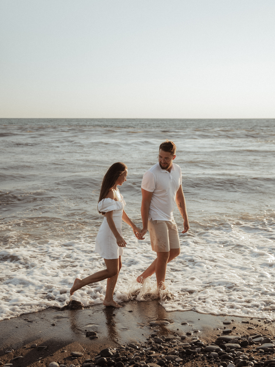 Наша семья Шарловских. 9 лет в отношениях, 8 лет в браке, трое детей.