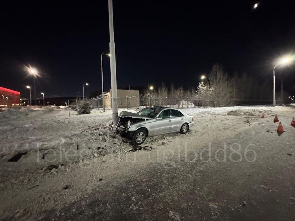    Пять человек пострадали в ДТП на Югорском тракте в Сургуте