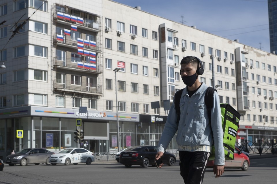    Мужчина устроился курьером мошенников. Алексей БУЛАТОВ