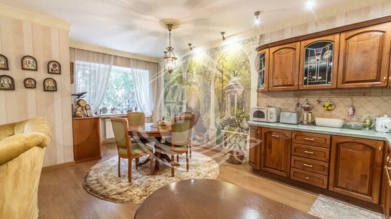     Квартира, в которой вечное лето, продается в Барнауле за 22,5 млн рублей «Авито»