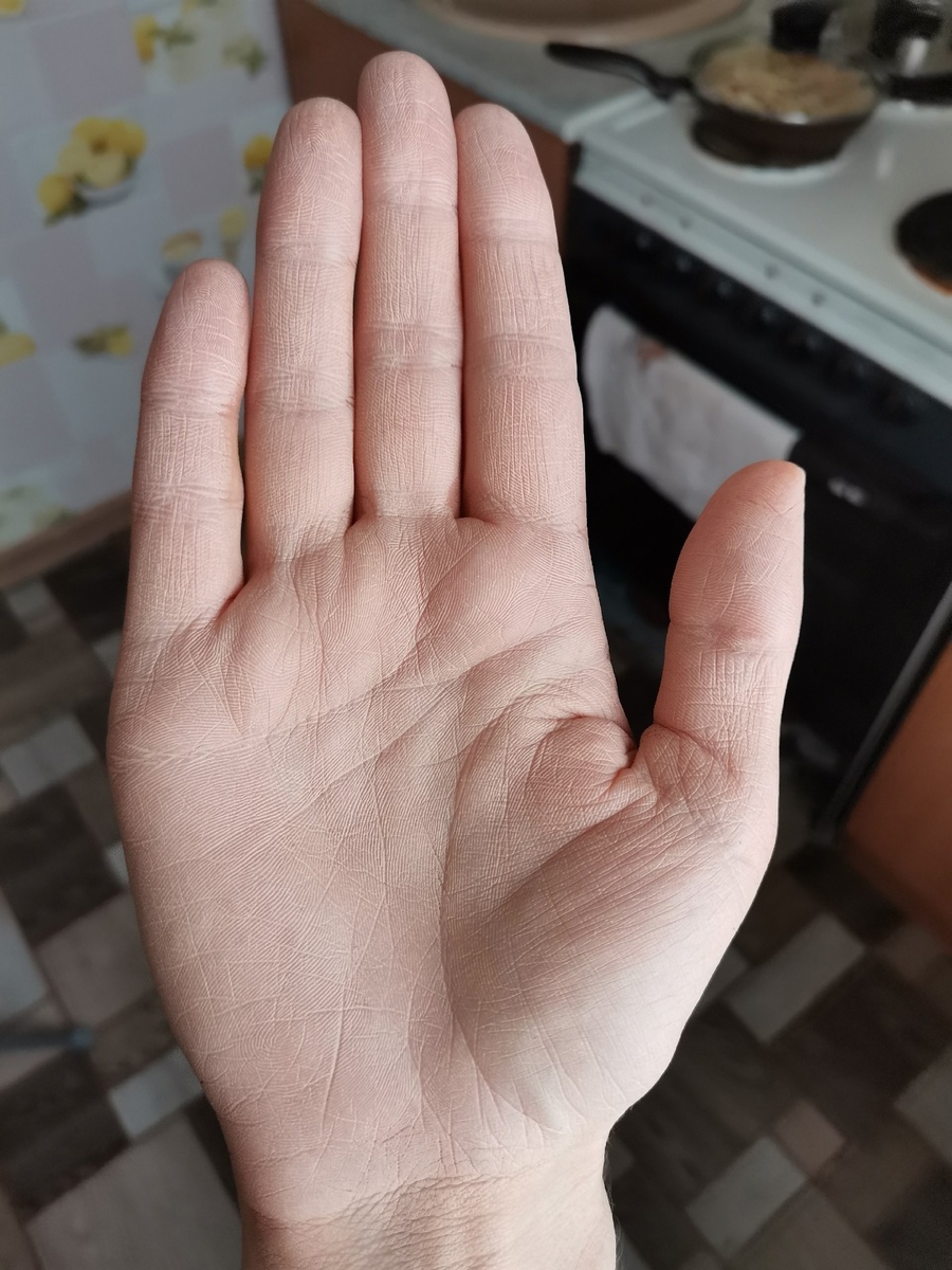 Правая рука дамы. Из присланных мне фото. 