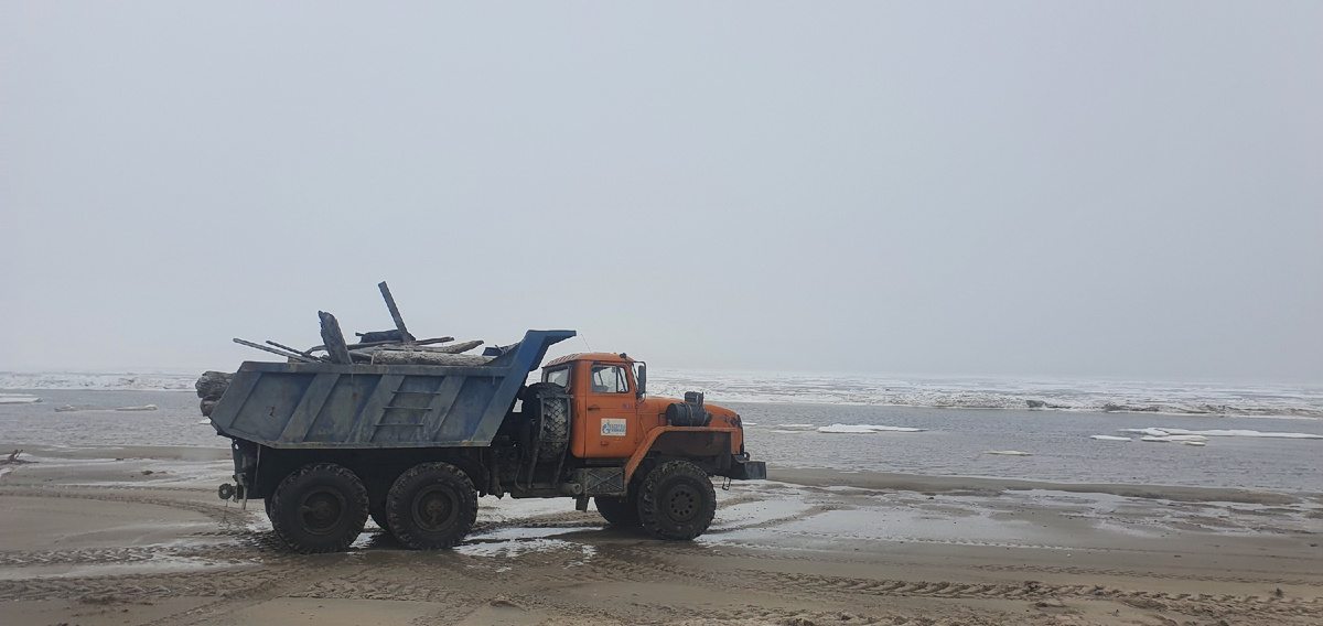 Ликвидация экологического вреда не прекращается круглый год, приоритеты по видам работ расставляют в зависимости от сезона