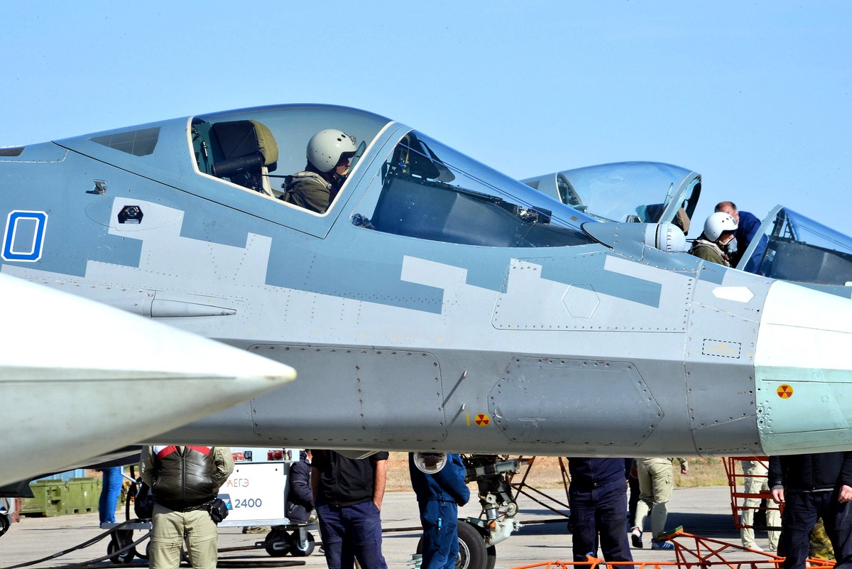 Т-34 с 57-мм пушкой зис-4. Танк т 34 с пушкой 57 мм. Т-34-57 обр 43. 34 57 38. Серьга рессоры исузу.