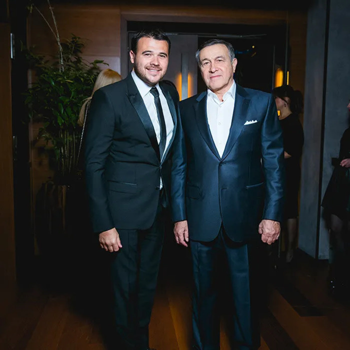 Эмин с отцом 