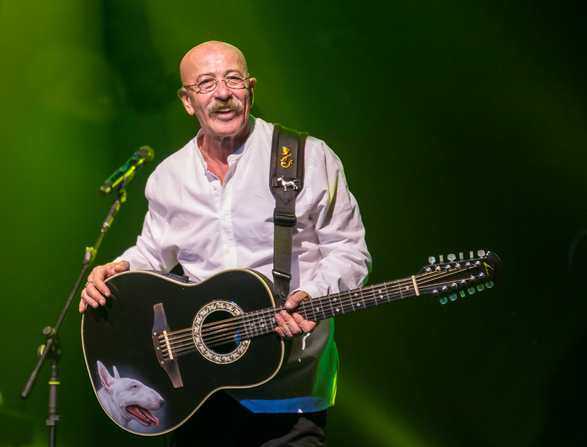 Концерт Александра Розенбаума в СПб — билеты на выступление в БКЗ Октябрьский