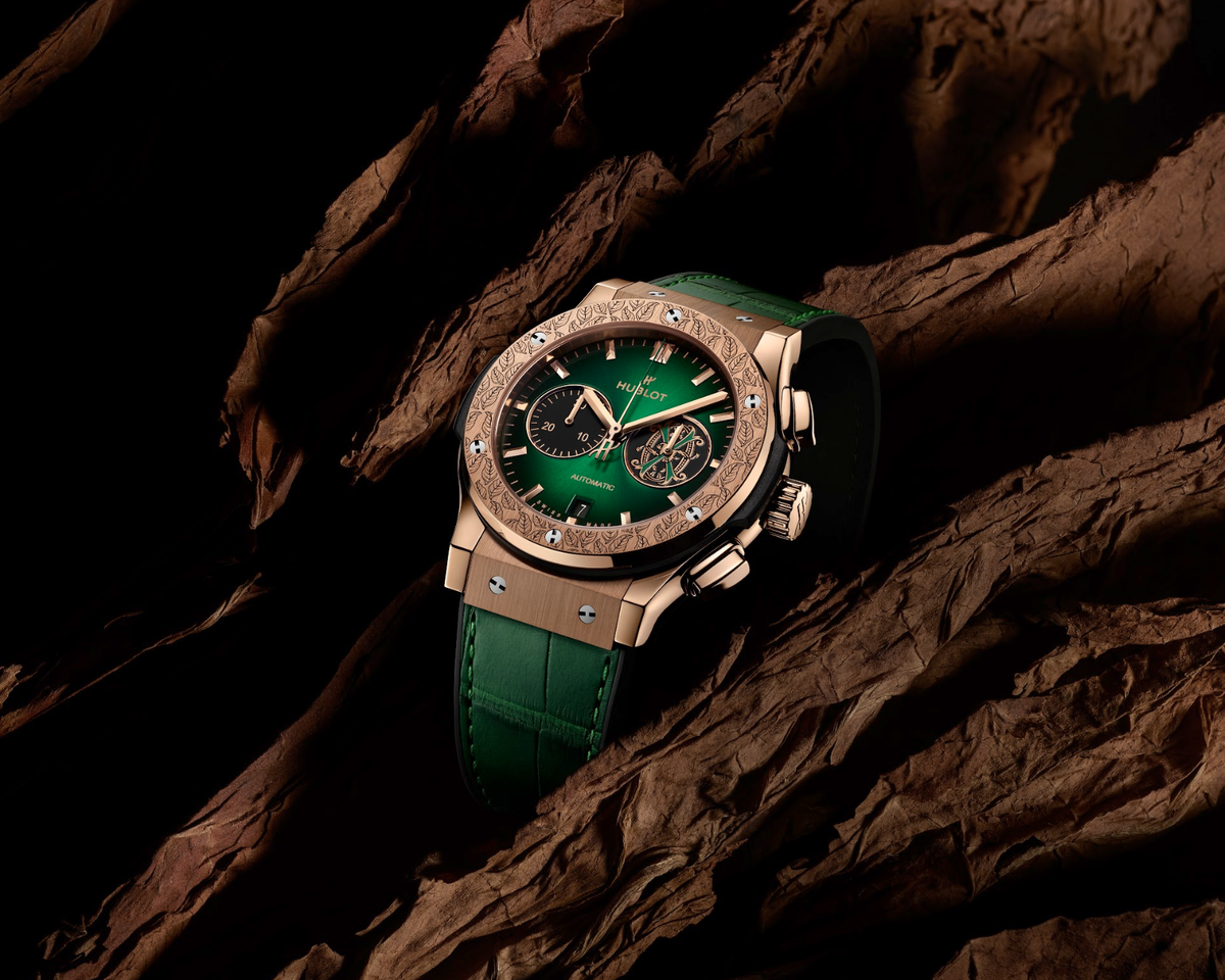     Classic Fusion Chronograph Arturo Fuente King Gold