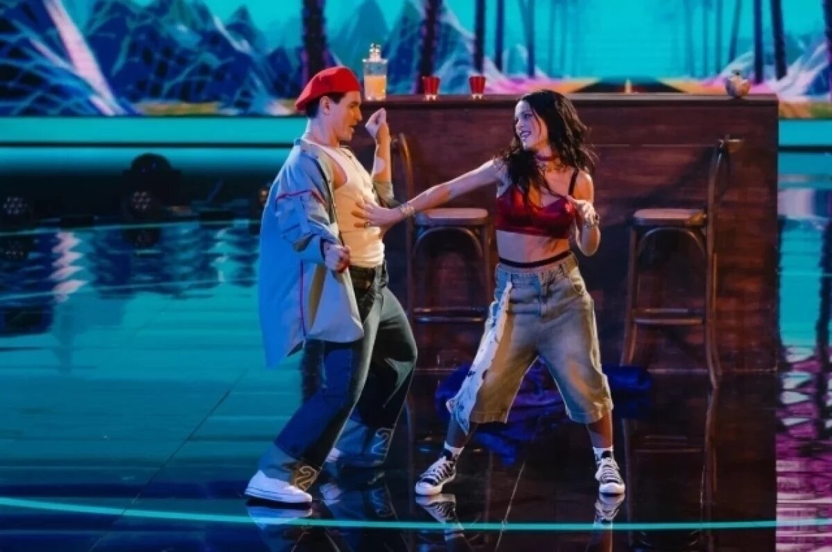    Танцовщик из Братска Максим Жилин прошел в финал шоу ТНТ «Звездные танцы»