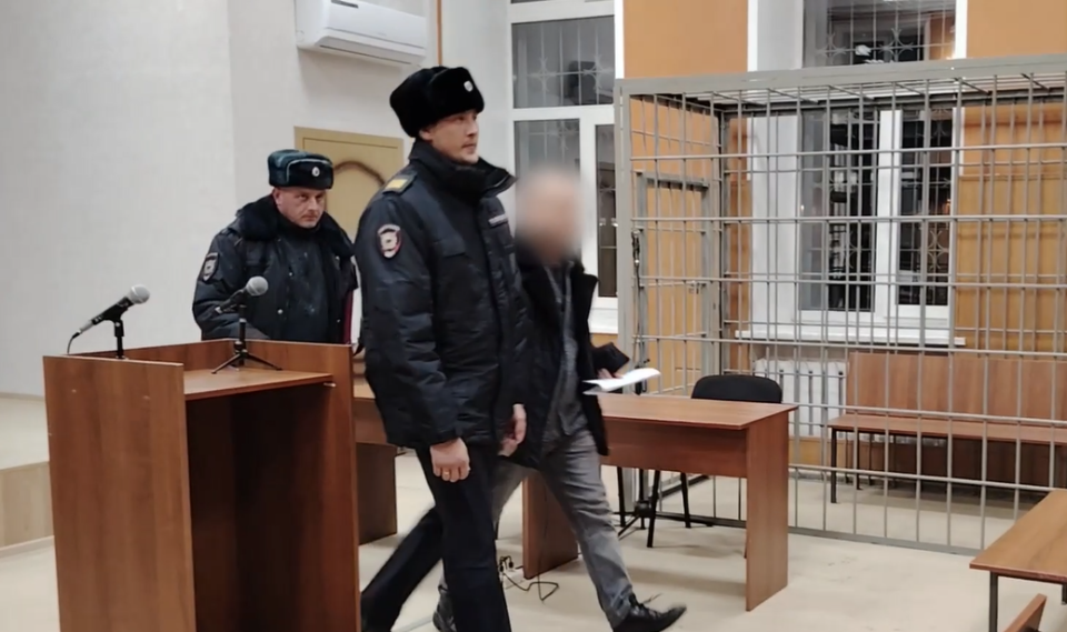    Главу Артыбашского поселения взяли под стражу. Источник: Кадр из видео