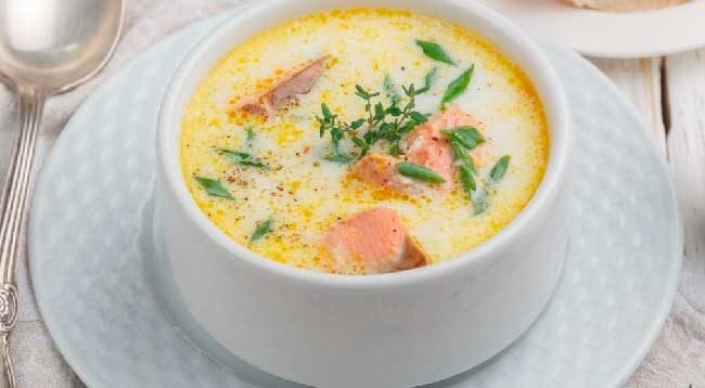 Избегайте употребления твердой, жевательной, хрустящей, липкой или острой пищи и алкоголя