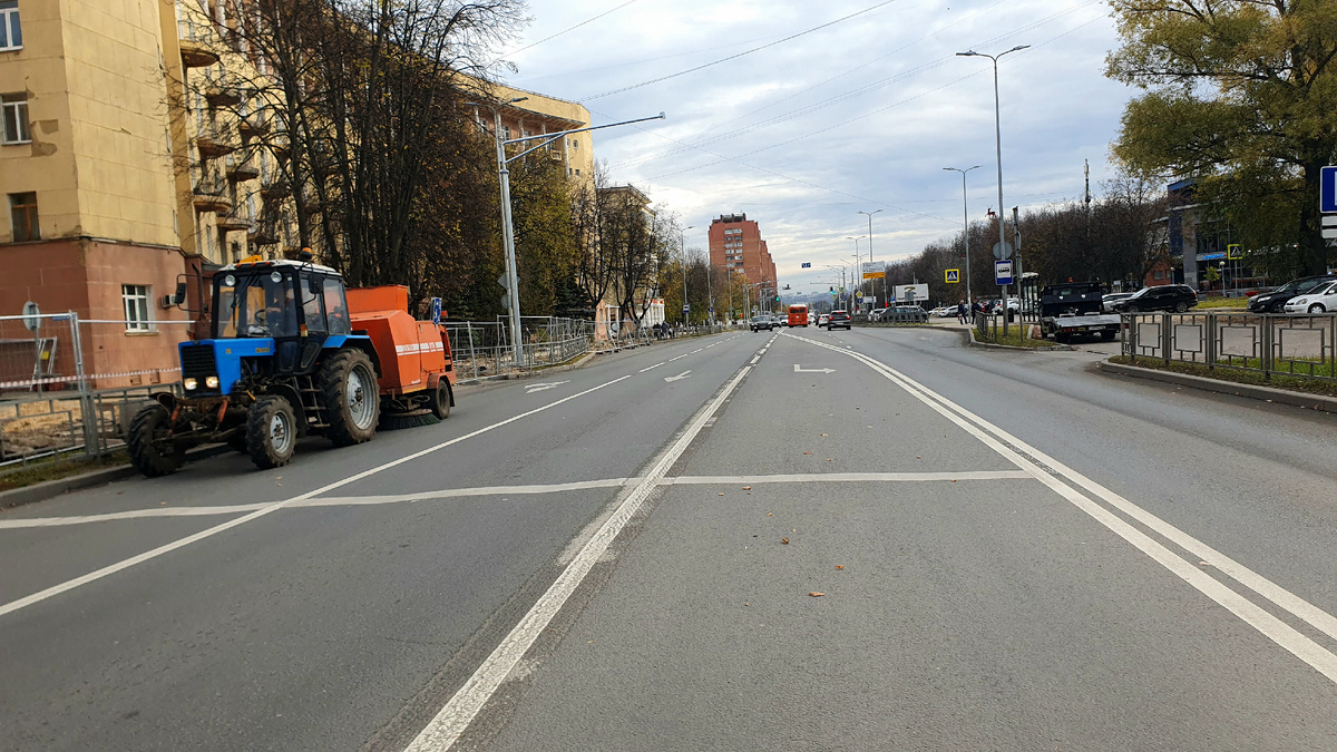 ПОСЛЕ переразметки (перекресток пр. Молодёжный и ул. Ватутина)
