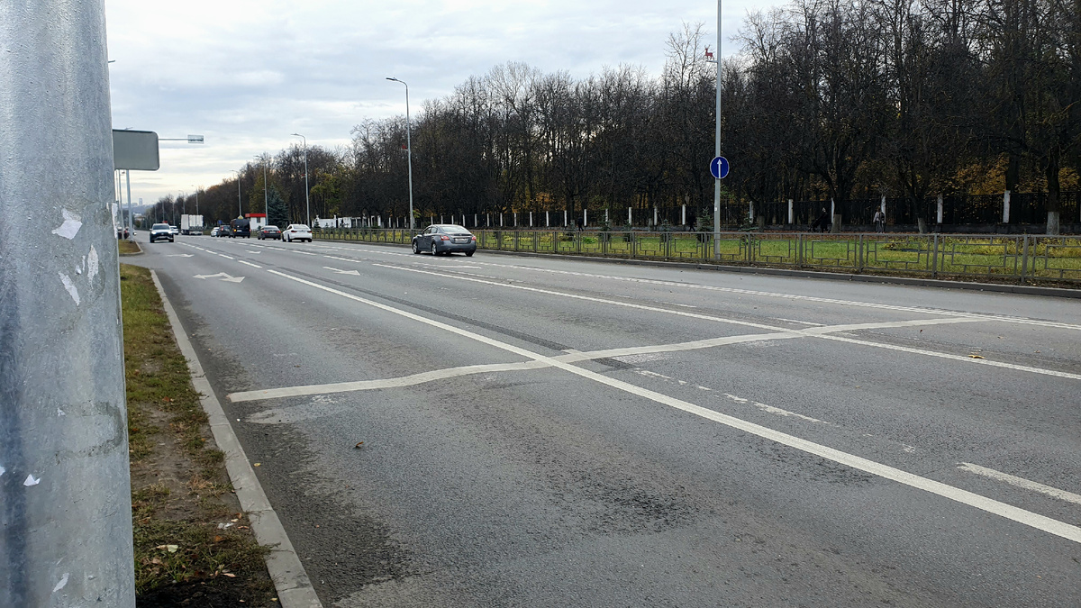 ПОСЛЕ переразметки (перекресток пр. Молодёжный и ул. Краснодонцев)