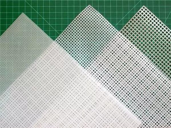 Пластиковая канва. Разные размеры. 