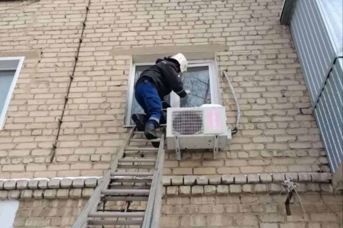    Оренбургские спасатели помогли попавшей в беду пенсионерке