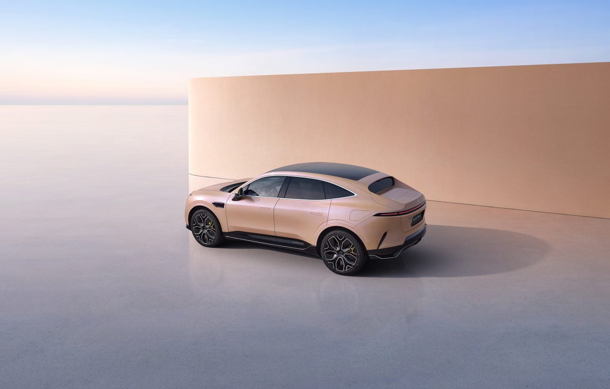 Avatr 11 приехал в Россию официально - электрический кроссовер премиум-класса.