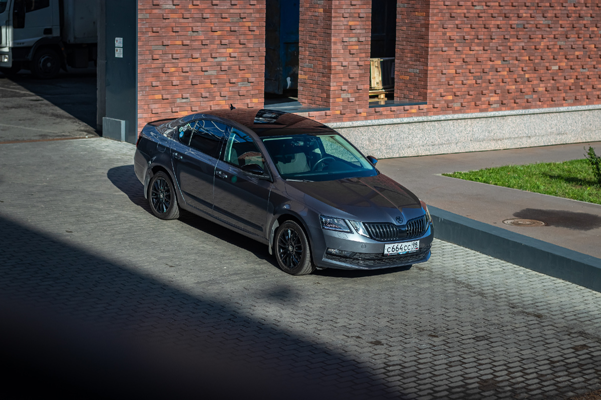 SKODA OCTAVIA A7FL автора 2017 г.в.