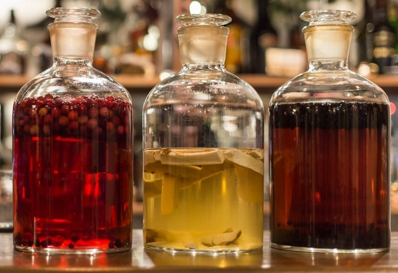 Согревающие настойки: 3 вкусных рецепта для холодных вечеров