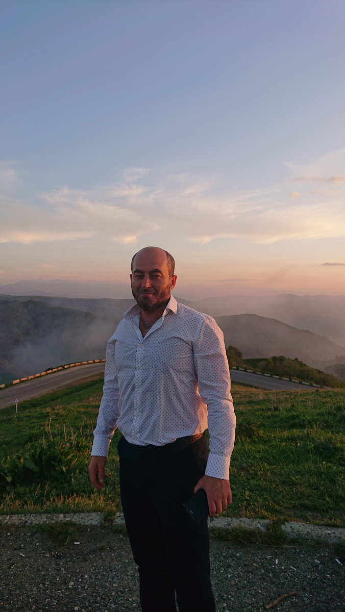 Умар Айдинов