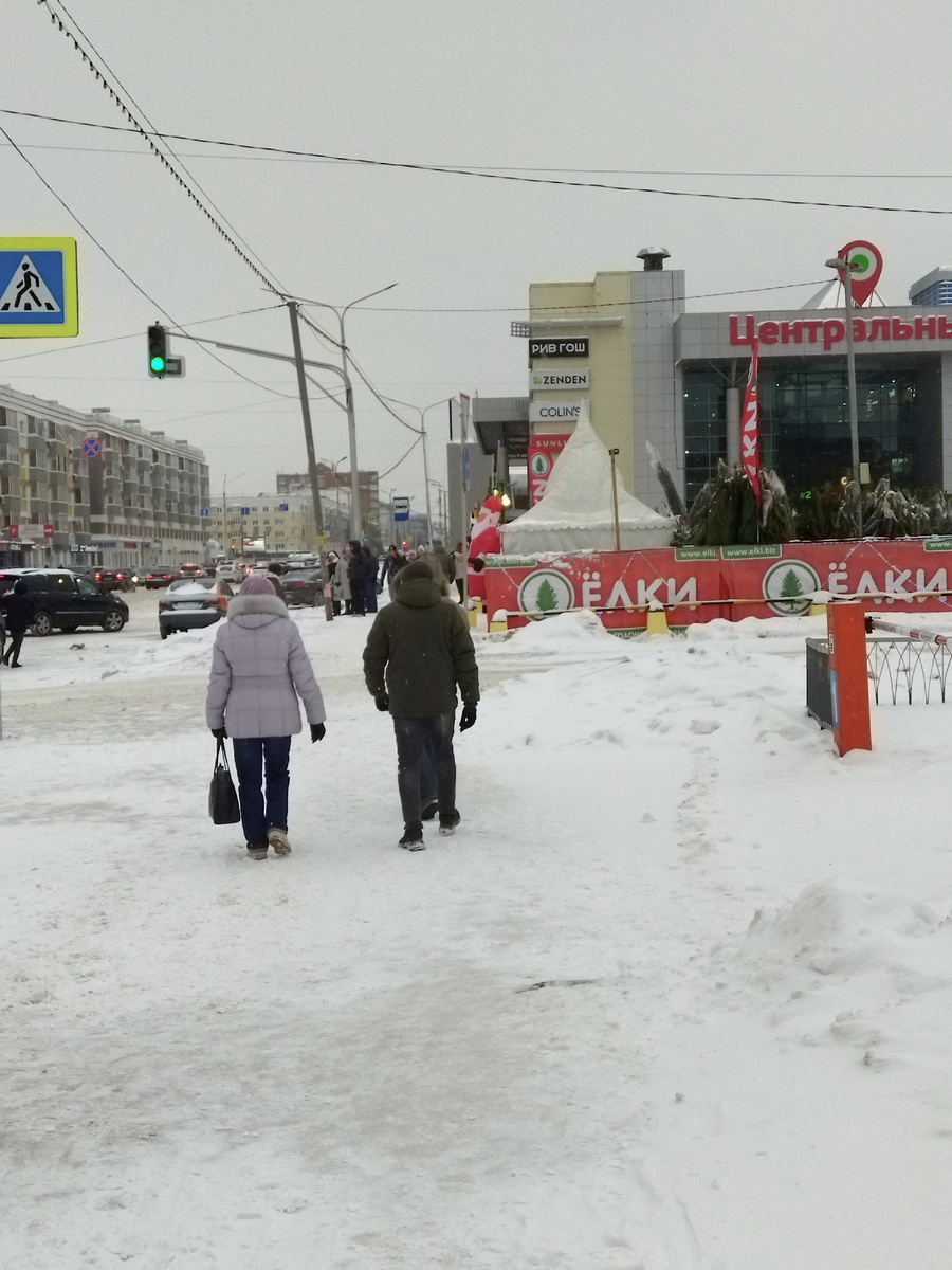 Фото автора, здесь почистили, всё равно скользко