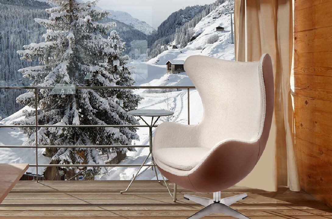 В меховом кресле Egg Style chair вы сможете отдохнуть и почитать любимую книгу 
