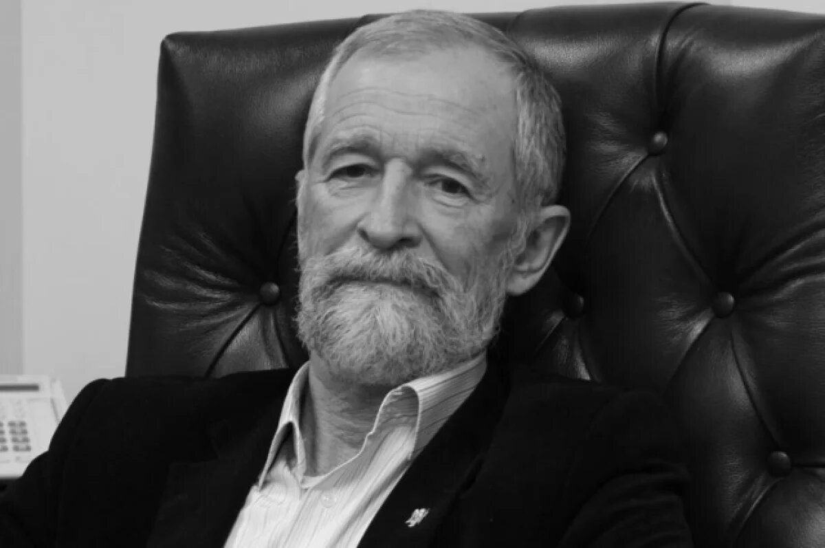    Гусев выразил соболезнования в связи со смертью заслуженного геолога России