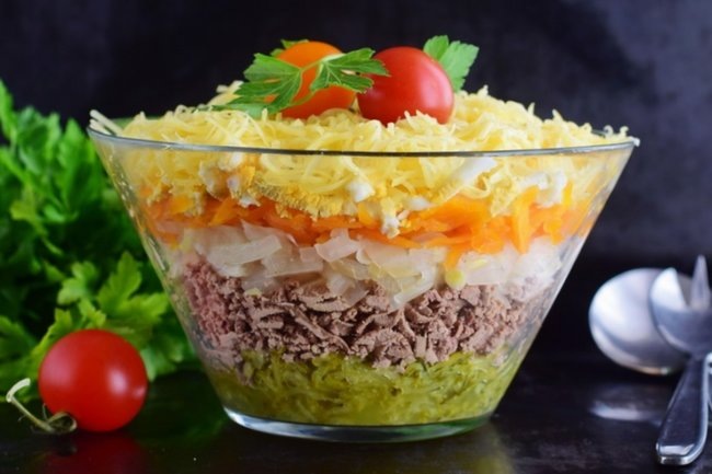    Салат из печени «Каприз» на Новый год: уникальный рецепт для вашего стола