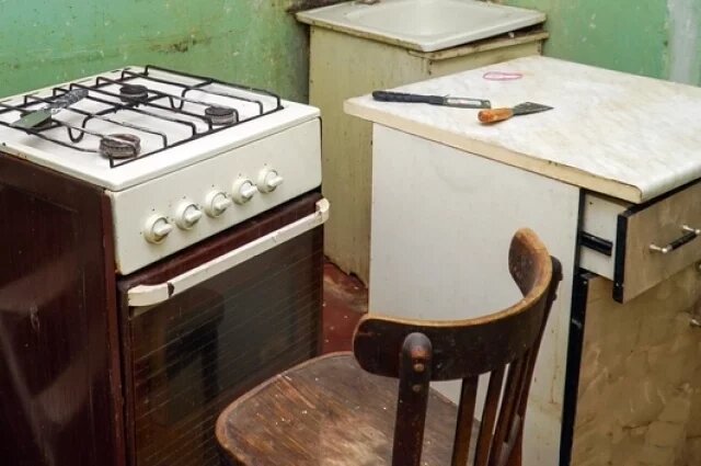    Можно самому заменить старую газовую плиту на новую?