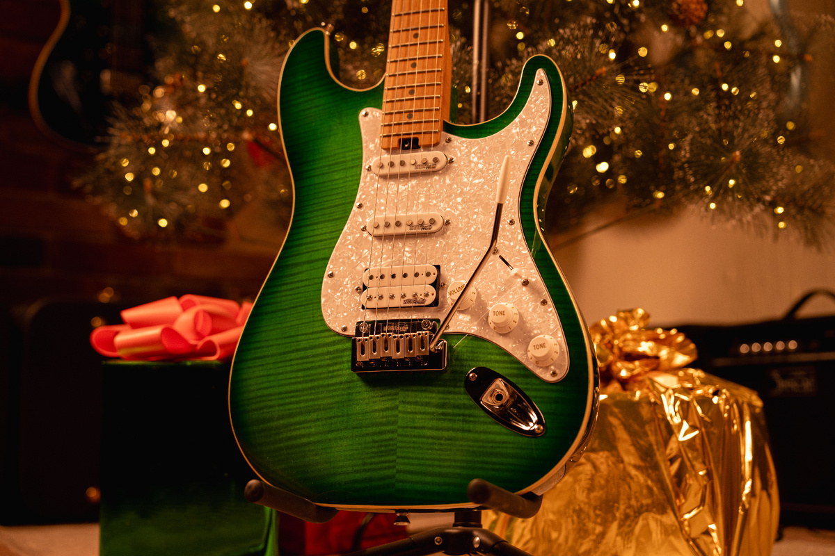 Электрогитара Aion H-10 dark green