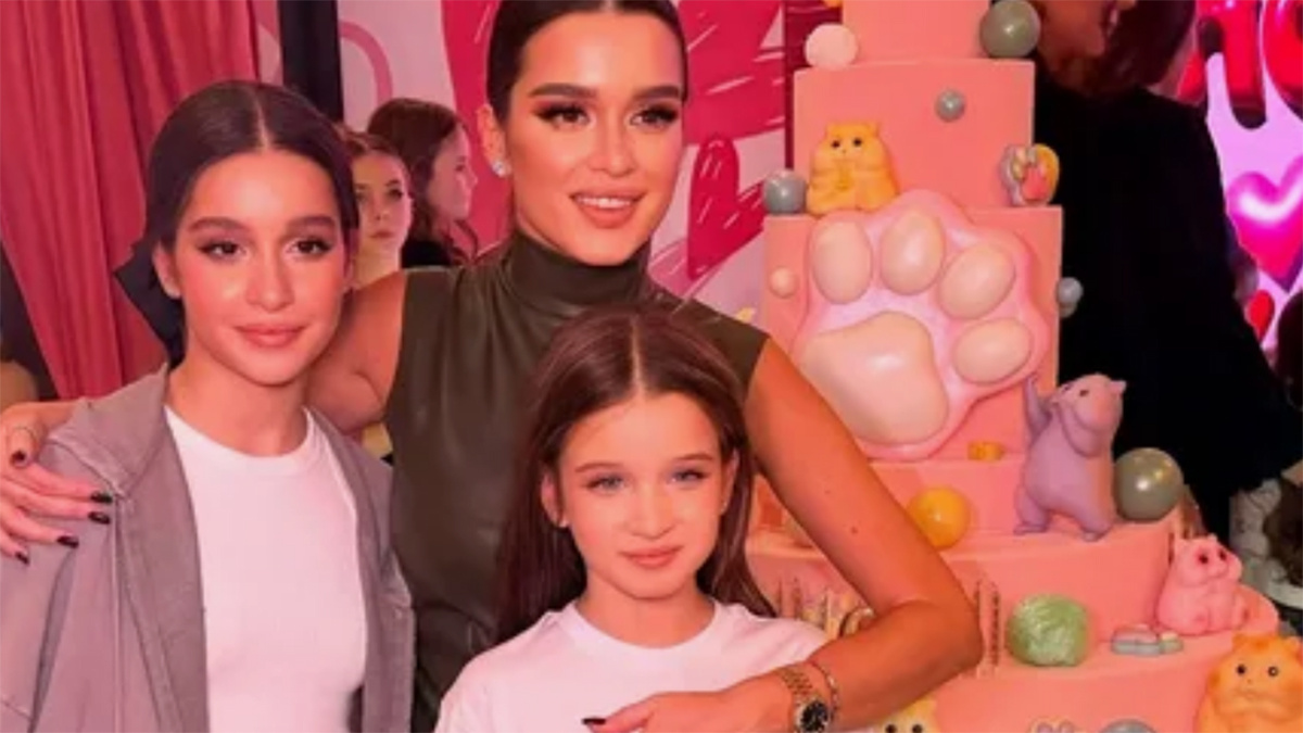 Ксения Бородина с дочками Марусей и Теоной. Фото: соцсети Ксении Бородиной