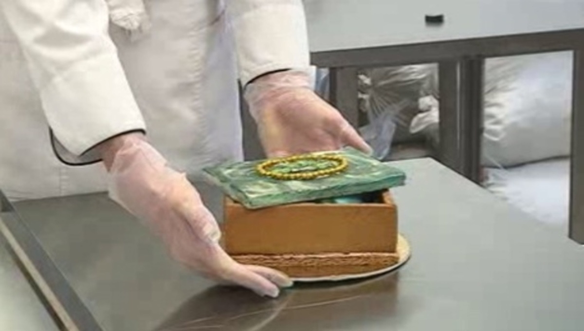    Студент из Курска выиграл необычный международный фестиваль кулинарного искусства "Мир пряника"