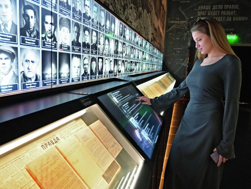 Ангелина Реутова из Курска в музее "Дорога памяти"