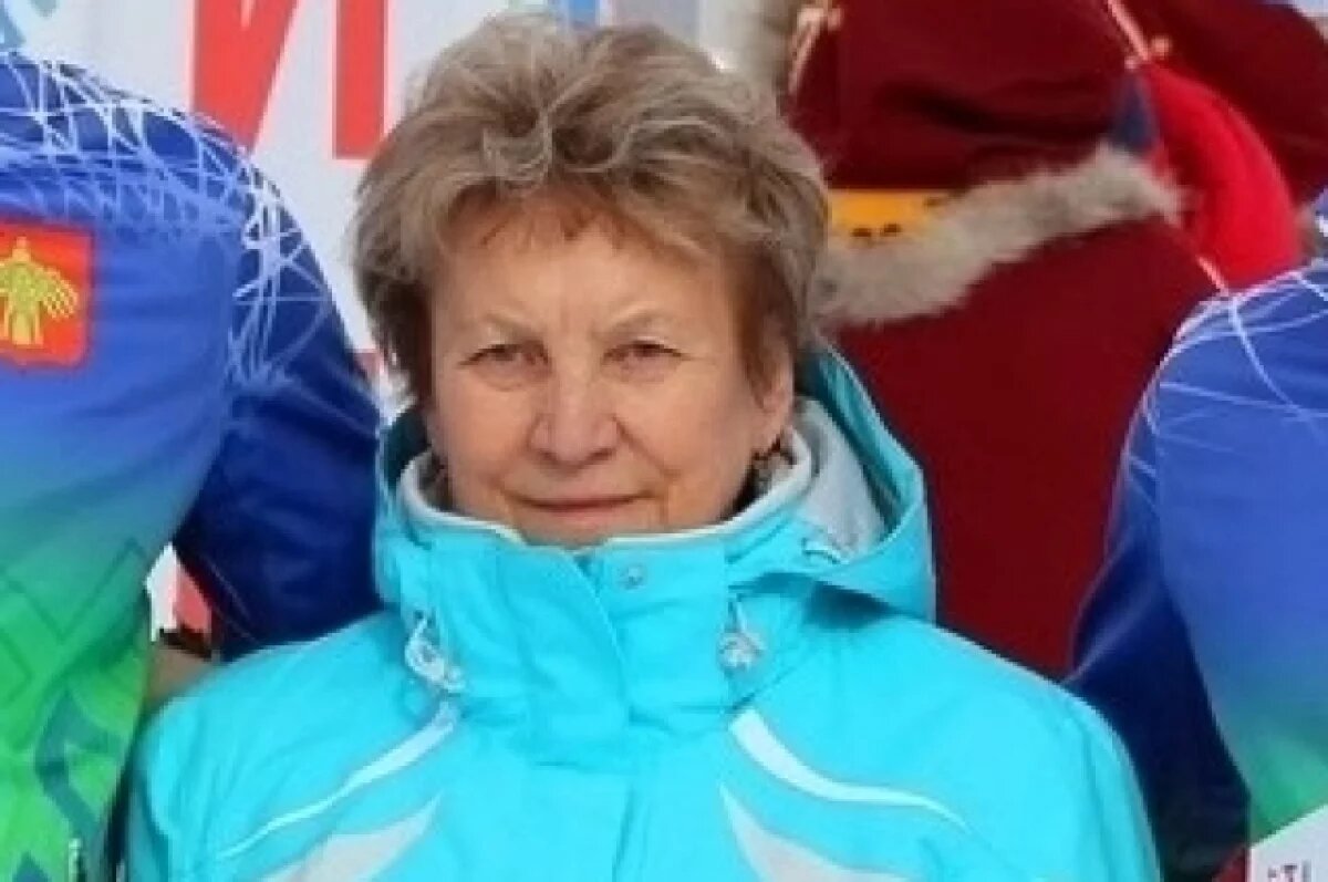    К знаменитой спортсменке вылетел младший брат.