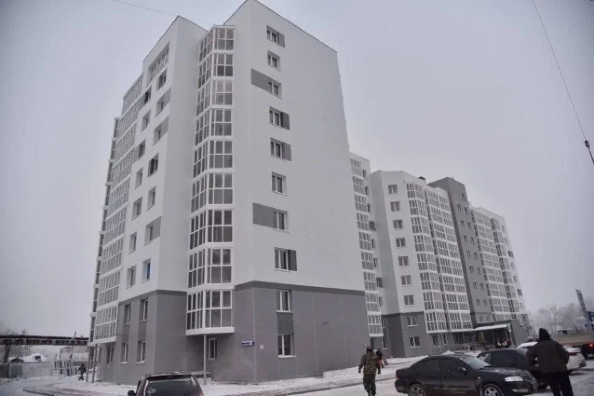    В Омске расселили жителей трёх десятков аварийных домов