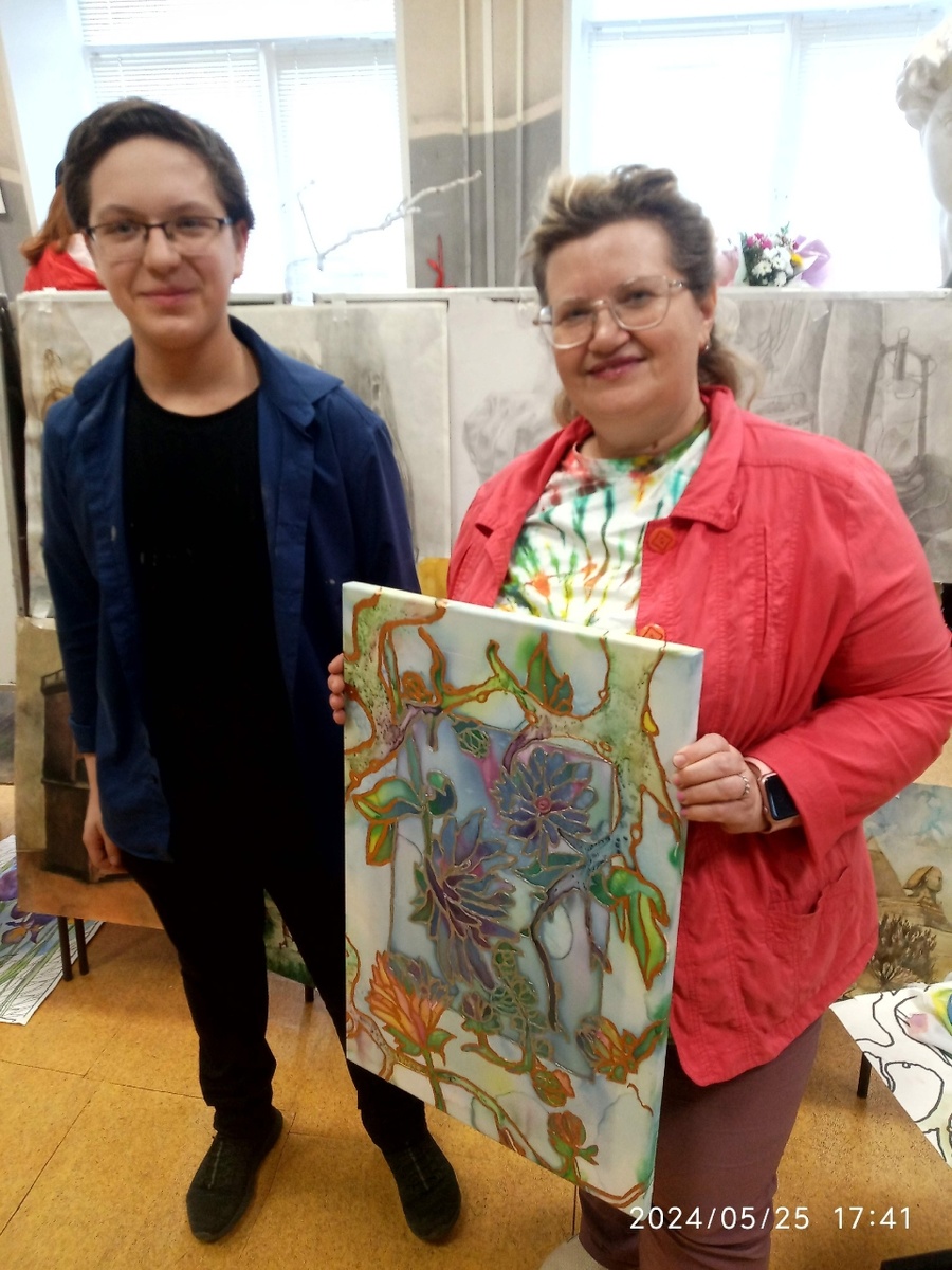 Олег с мамой Ольгой Валентиновной Пальцевой